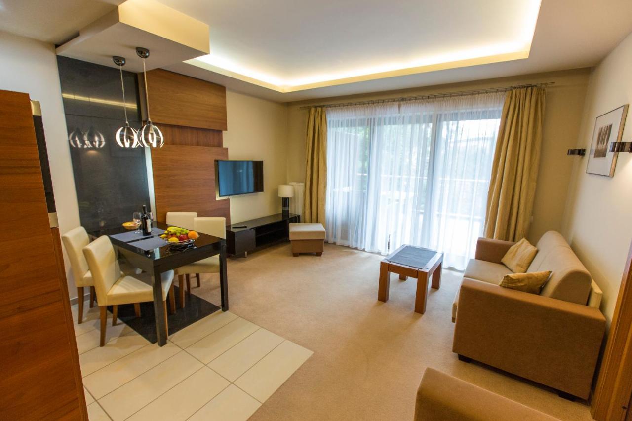 Willa Port Apartament Lilia Острода Екстериор снимка