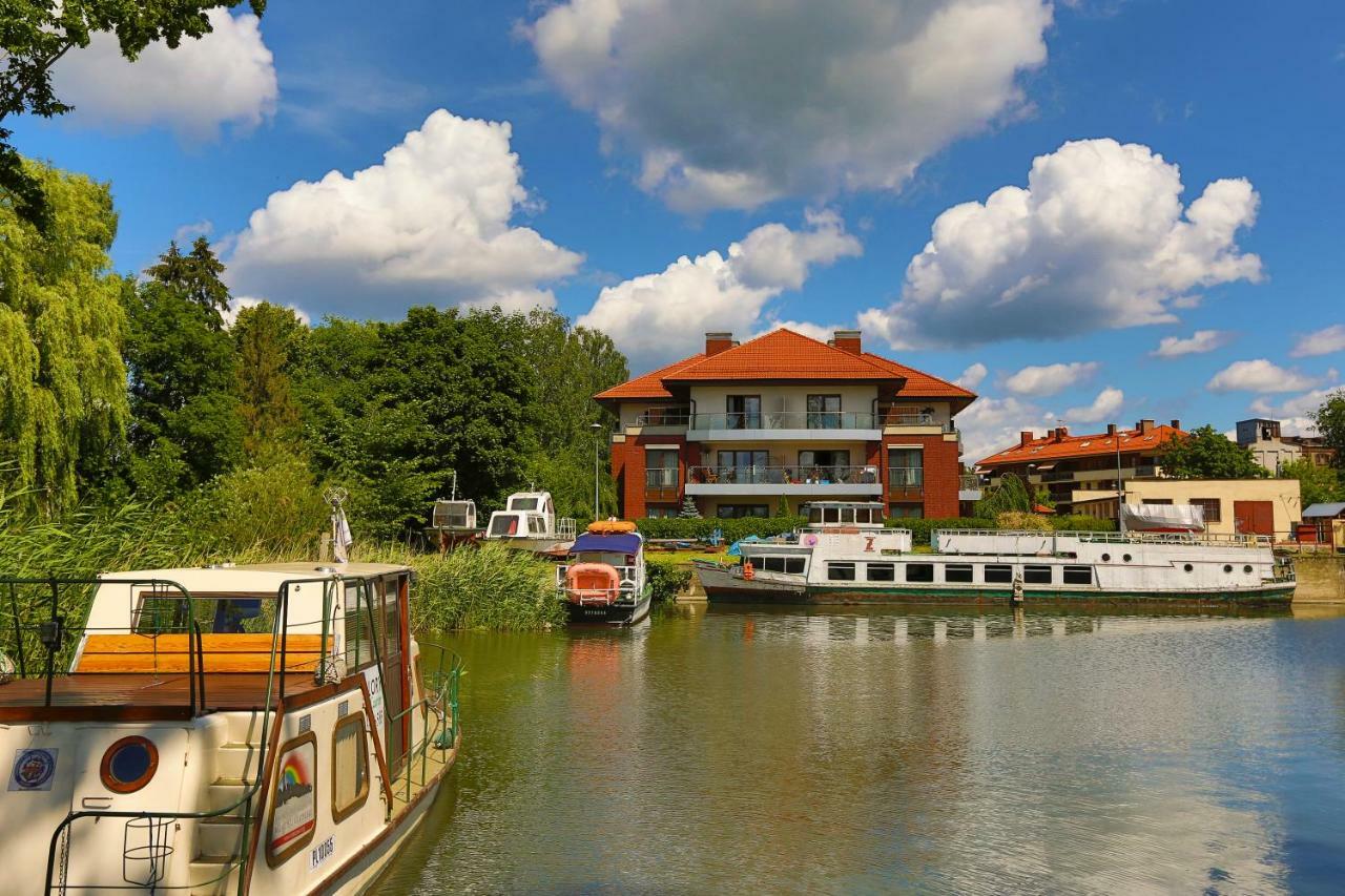Willa Port Apartament Lilia Острода Екстериор снимка