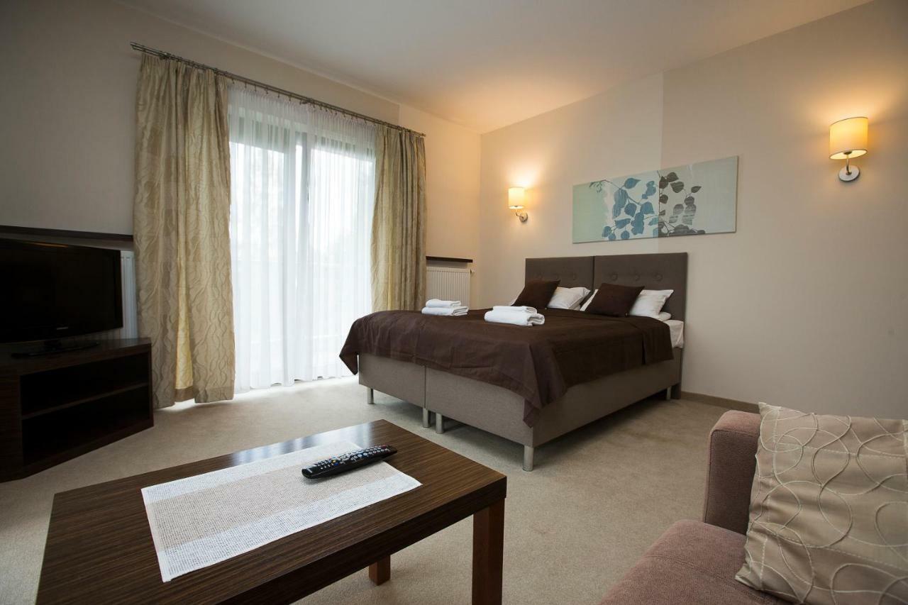 Willa Port Apartament Lilia Острода Екстериор снимка