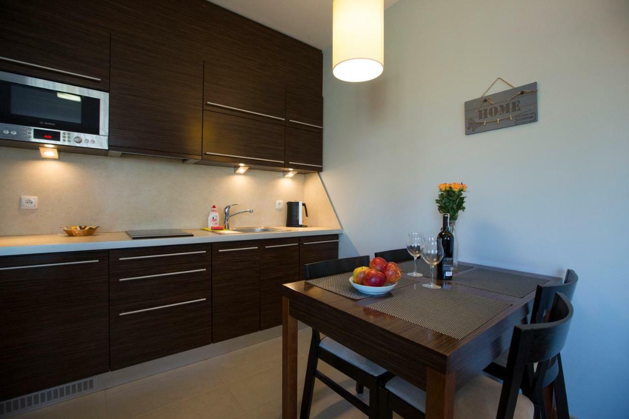 Willa Port Apartament Lilia Острода Екстериор снимка
